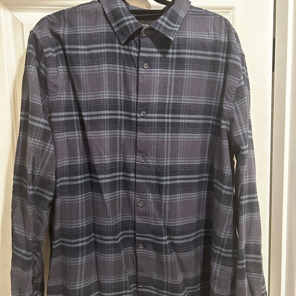 Vince Men's Plaid Button-Down Shirt - Dark Gray and Blue